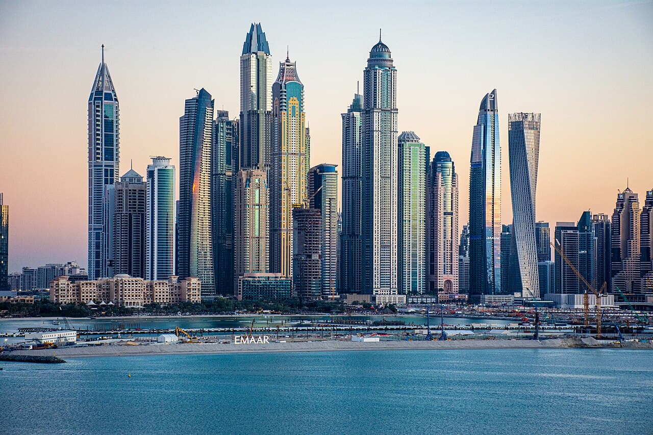 XLine Dubai Marina — 1 km zipline, 80 km/soat